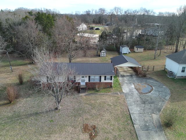 1205 Highway 82, S, Shelbyville, TN 37160