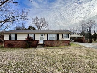 1205 Highway 82, S, Shelbyville, TN 37160