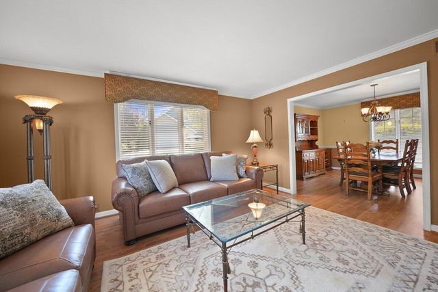 144 Guilford Road, Valparaiso, IN 46385