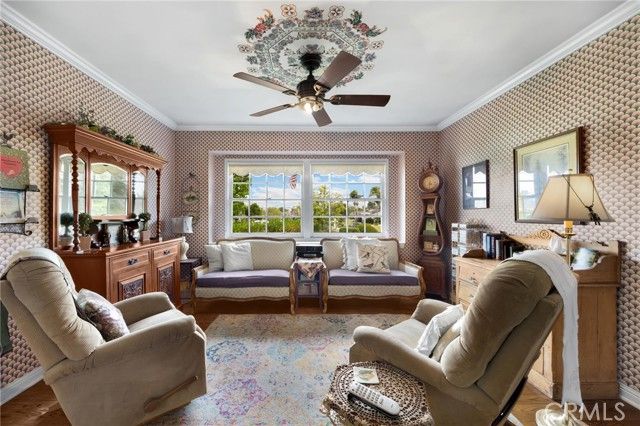 419 E Sunny Hills Road, Fullerton, CA 92835