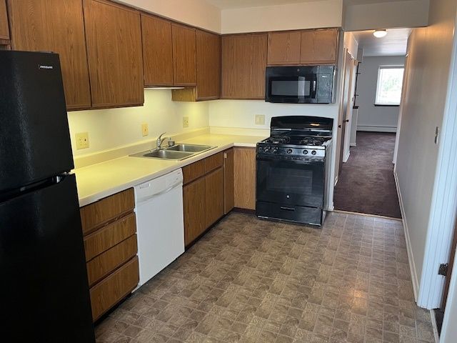 9245 Irving Park Road 2E, Schiller Park, IL 60176