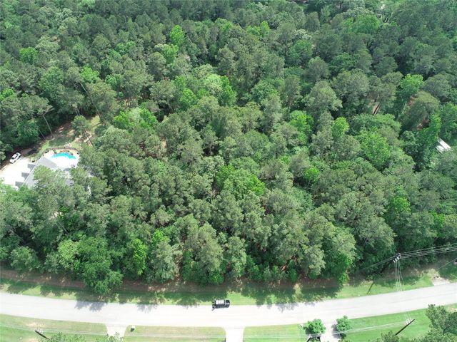 17103 Indigo Hills Drive, Magnolia, TX 77355