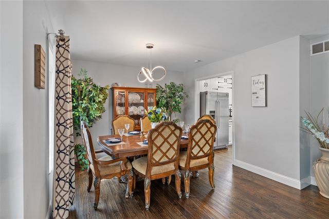 325 Arapaho E, Sherman, TX 75092