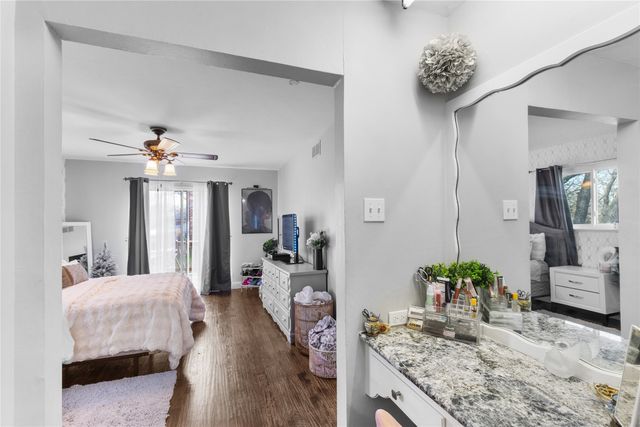 325 Arapaho E, Sherman, TX 75092