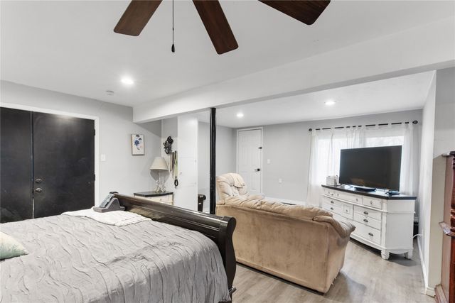 325 Arapaho E, Sherman, TX 75092