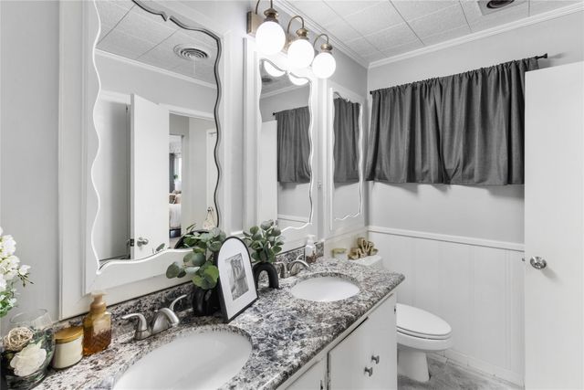 325 Arapaho E, Sherman, TX 75092