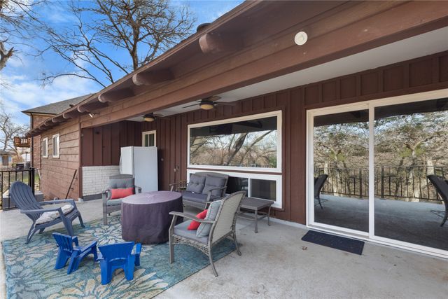 325 Arapaho E, Sherman, TX 75092