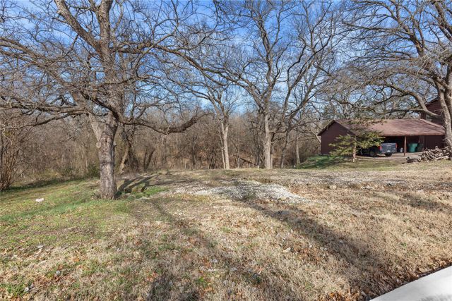 325 Arapaho E, Sherman, TX 75092