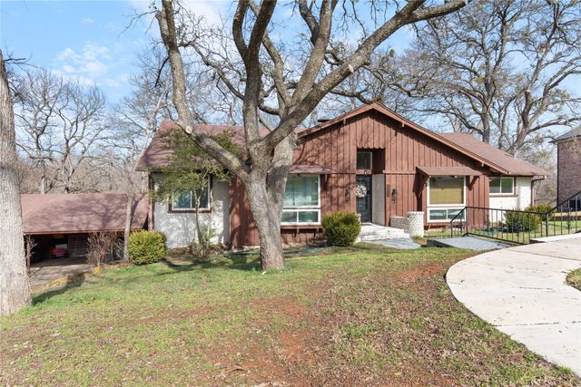 325 Arapaho E, Sherman, TX 75092