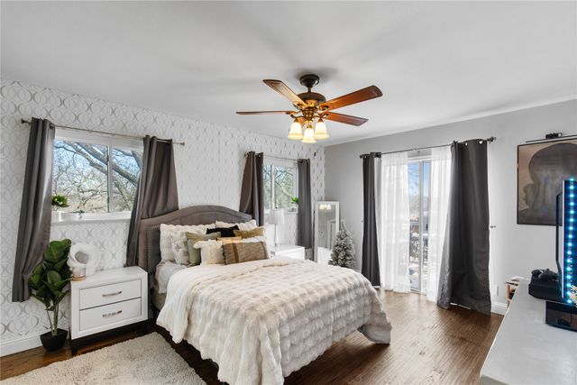 325 Arapaho E, Sherman, TX 75092