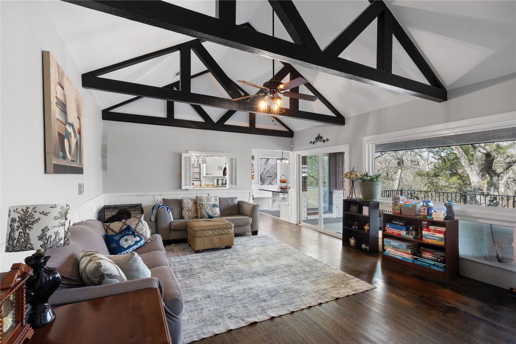 325 Arapaho E, Sherman, TX 75092