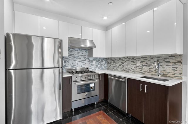 142-38 37th Avenue 9F, Flushing, NY 11354