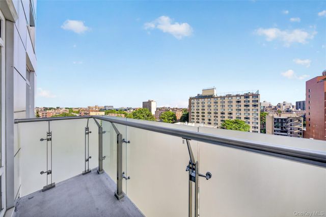 142-38 37th Avenue 9F, Flushing, NY 11354