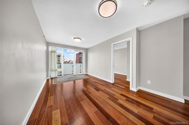 142-38 37th Avenue 9F, Flushing, NY 11354