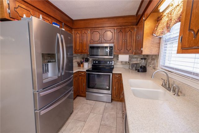 404 S Old Mill Road, Seneca, SC 29678