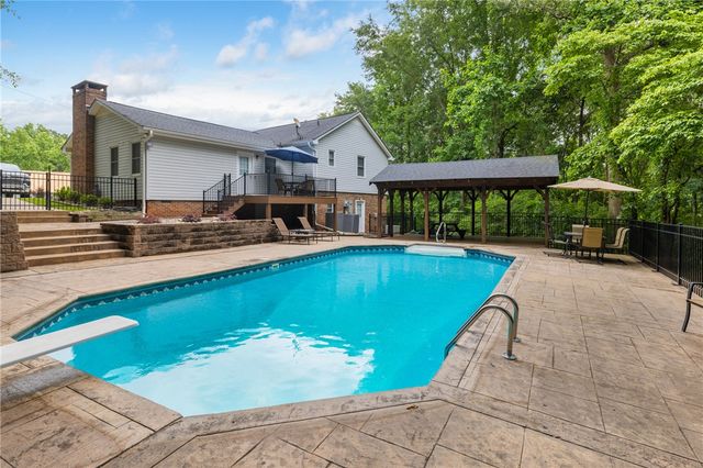 404 S Old Mill Road, Seneca, SC 29678