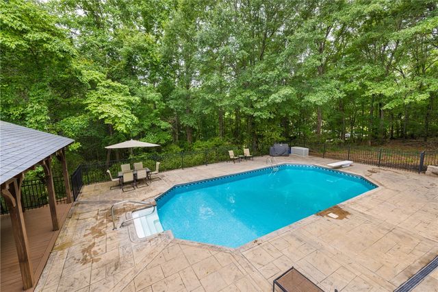 404 S Old Mill Road, Seneca, SC 29678