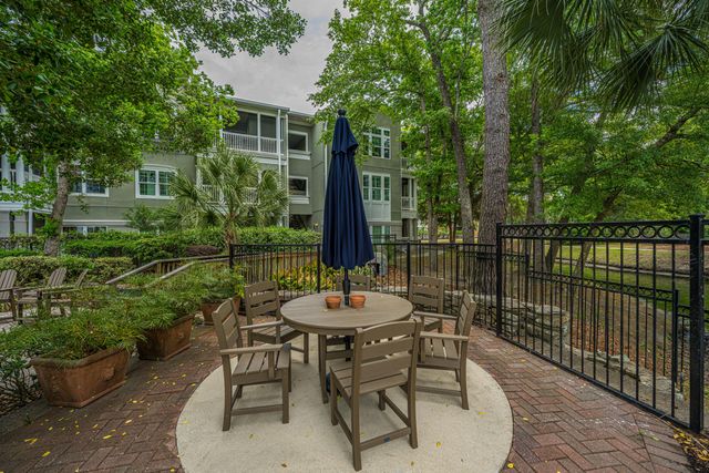 1814 Telfair Way, Charleston, SC 29412
