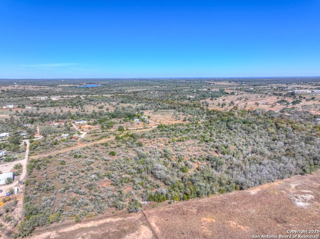 1011 Twin Creeks, Seguin, TX 78155