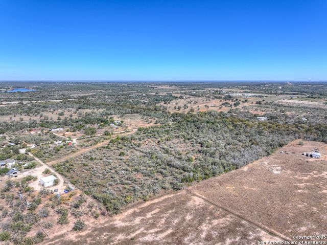 1011 Twin Creeks, Seguin, TX 78155