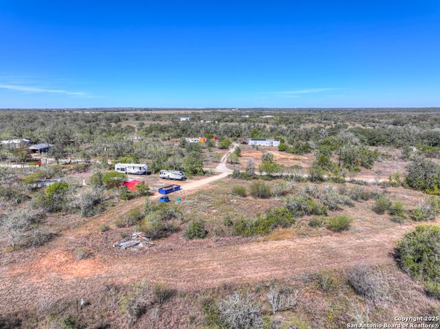 1011 Twin Creeks, Seguin, TX 78155