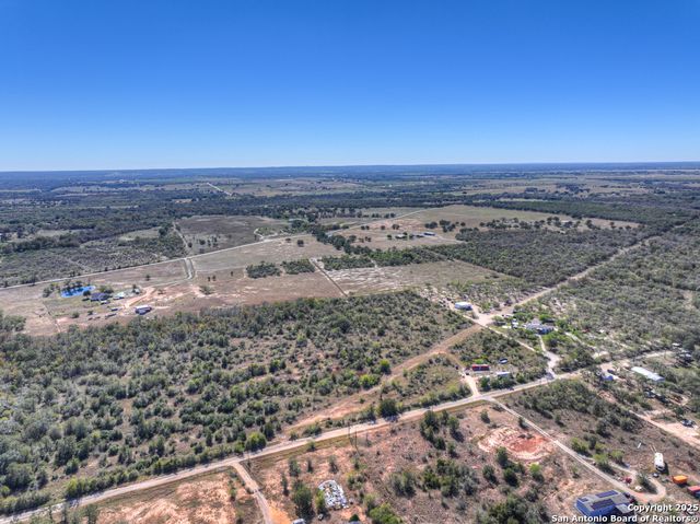 1011 Twin Creeks, Seguin, TX 78155