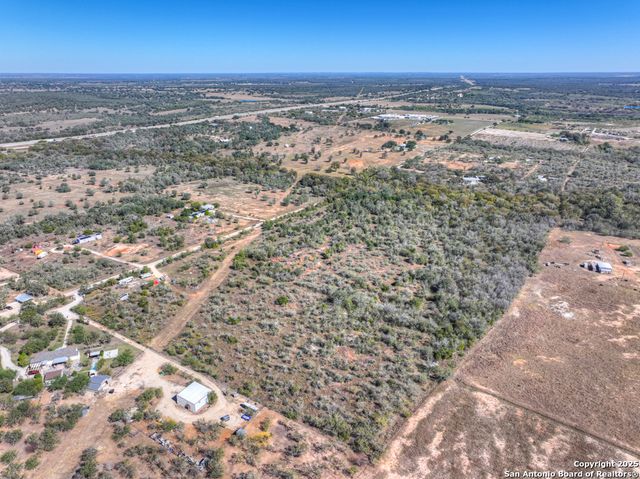 1011 Twin Creeks, Seguin, TX 78155