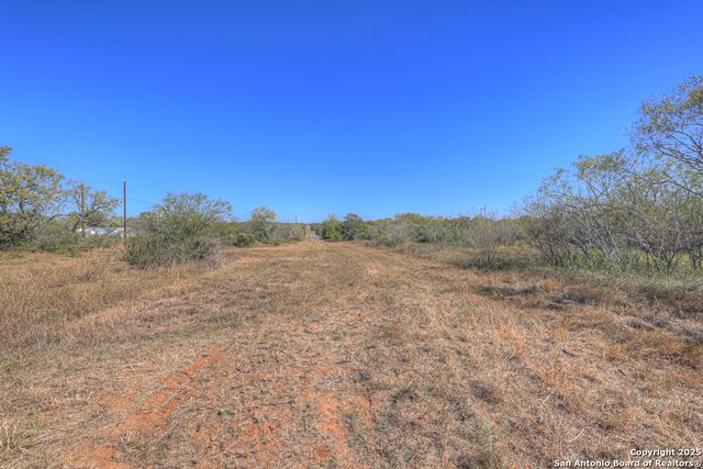 1011 Twin Creeks, Seguin, TX 78155