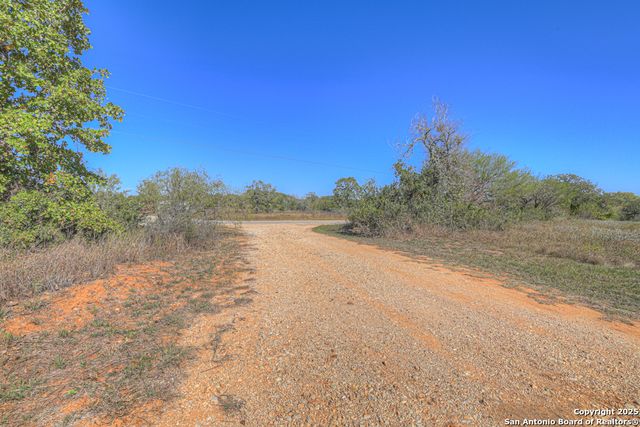 1011 Twin Creeks, Seguin, TX 78155