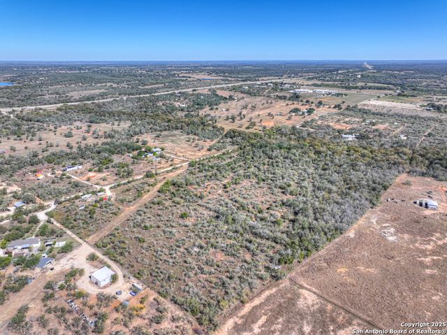 1011 Twin Creeks, Seguin, TX 78155