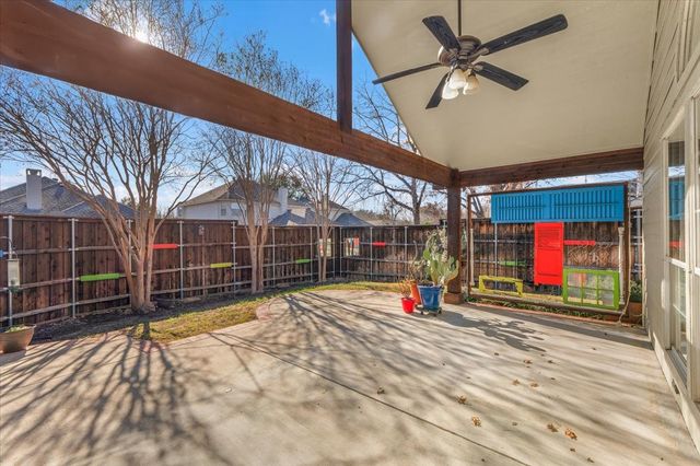 412 Cody Lane, Lewisville, TX 75067