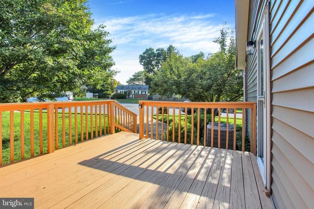319 STONECASTLE AVE, Reisterstown, MD 21136