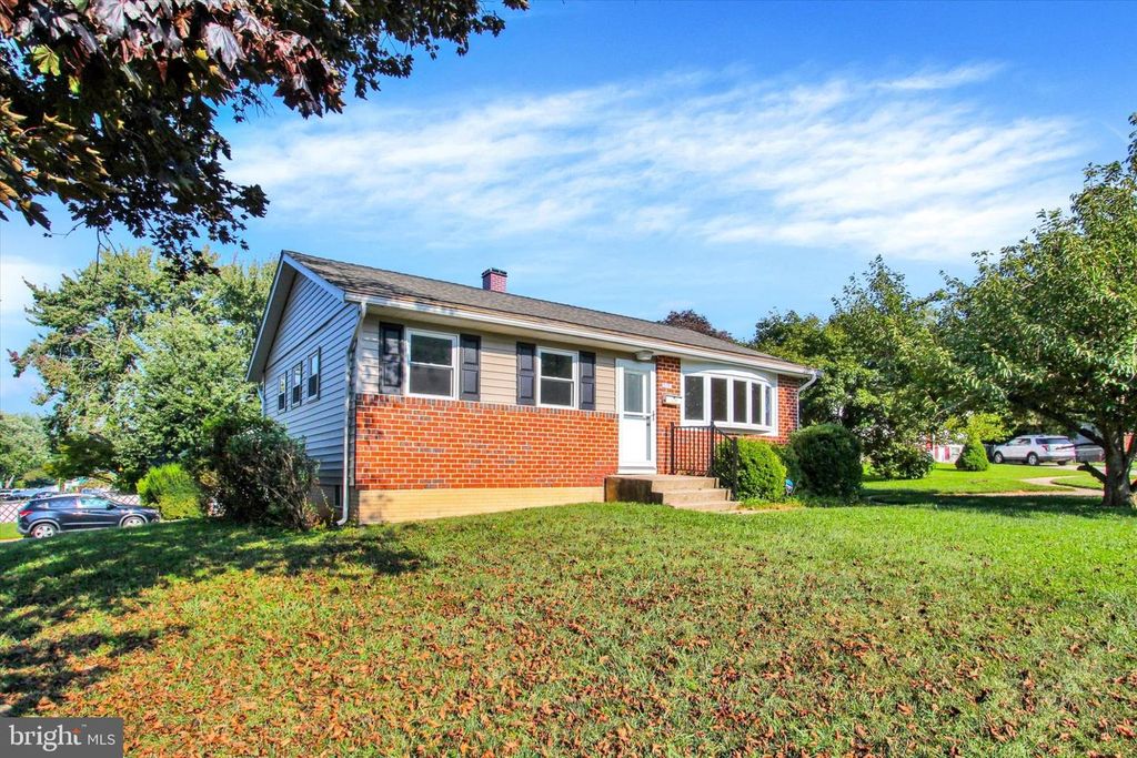 319 STONECASTLE AVE, Reisterstown, MD 21136