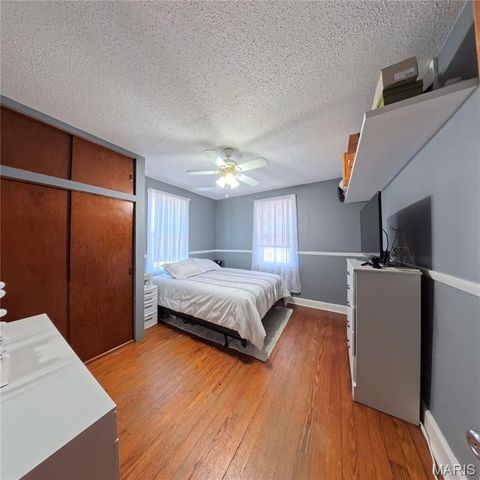 408 E Washington Street, O'fallon, IL 62269