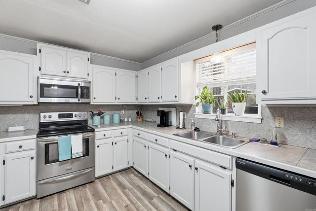 110 Cliff Court, Fairfield Bay, AR 72088