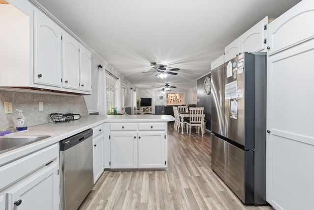 110 Cliff Court, Fairfield Bay, AR 72088