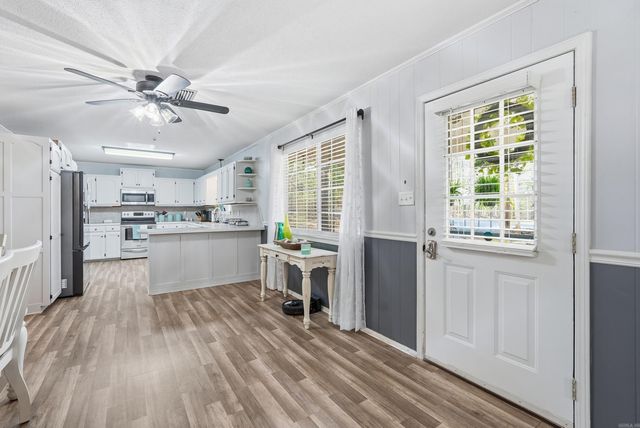 110 Cliff Court, Fairfield Bay, AR 72088