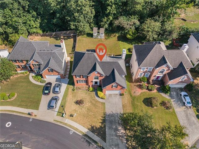 3884 Meandering Way SW, Lilburn, GA 30047
