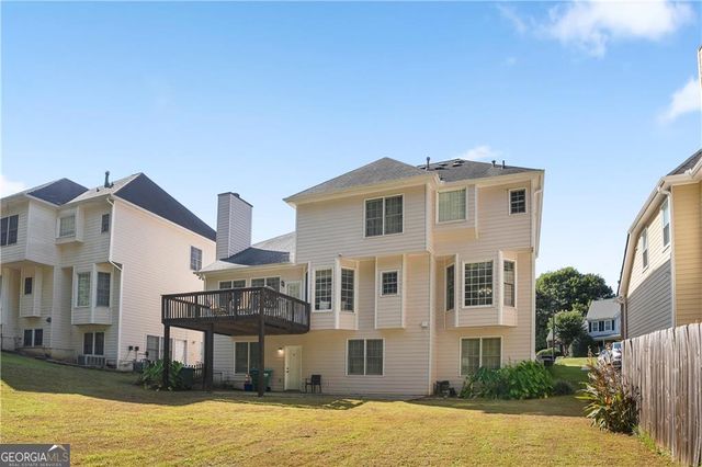3884 Meandering Way SW, Lilburn, GA 30047
