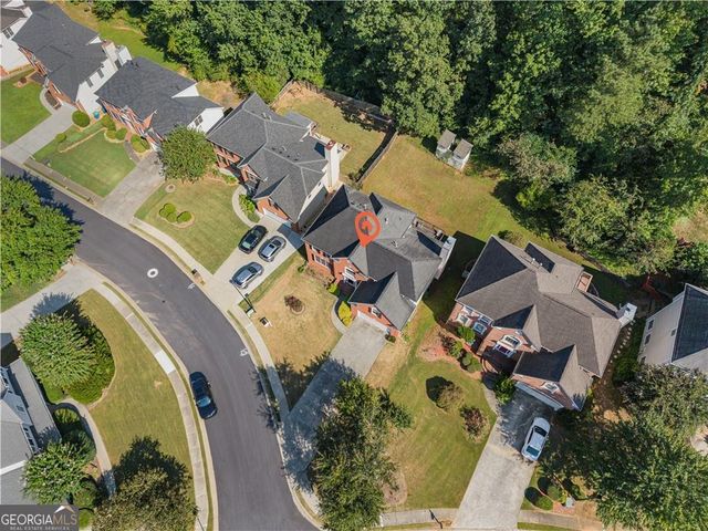 3884 Meandering Way SW, Lilburn, GA 30047