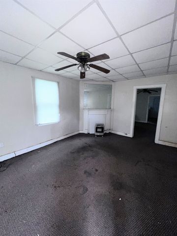 1418 3rd Ave, Charleston, WV 25387