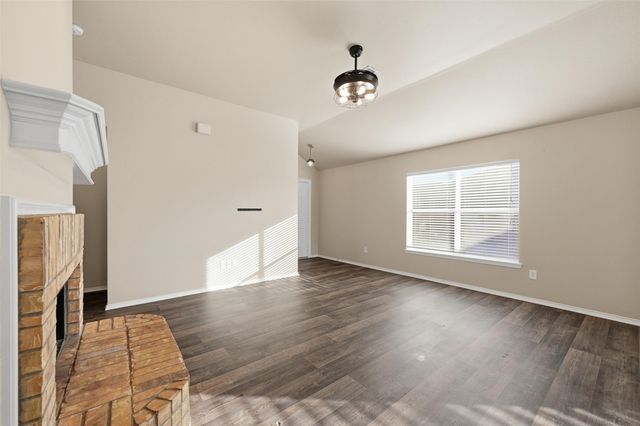 1409 Santos Drive, Denton, TX 76207