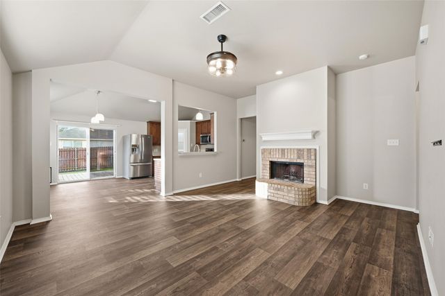 1409 Santos Drive, Denton, TX 76207