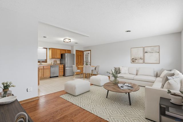 1235 ENNEN DR, Rapid City, SD 57703