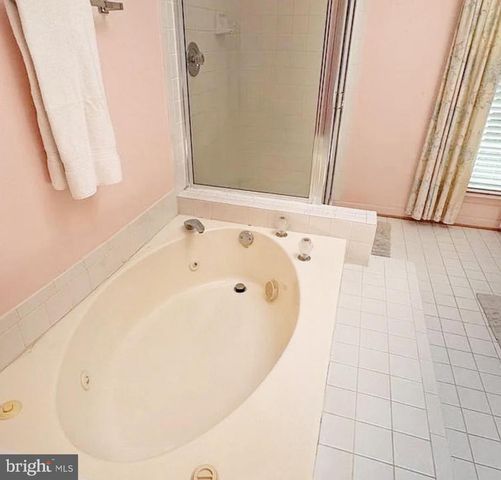 13220 OAK FARM DR, Woodbridge, VA 22192