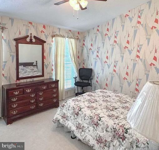 13220 OAK FARM DR, Woodbridge, VA 22192