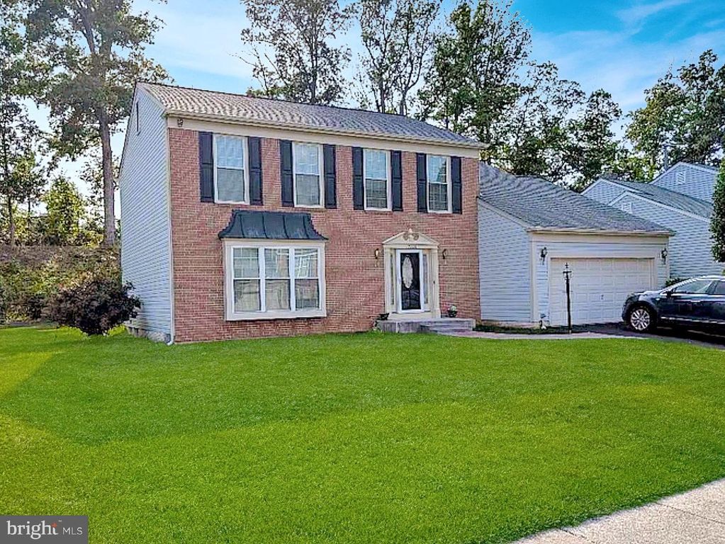 13220 OAK FARM DR, Woodbridge, VA 22192