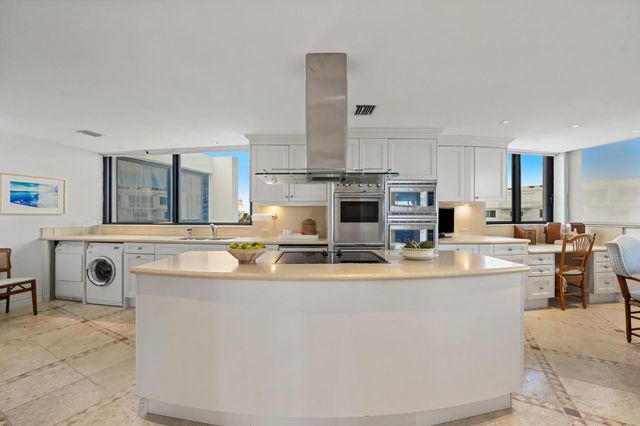 150 N Ocean Boulevard Ph3, Palm Beach, FL 33480