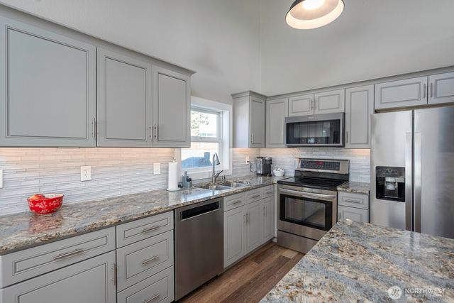 326 N Clark Road, Moses Lake, WA 98837