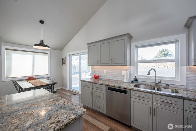 326 N Clark Road, Moses Lake, WA 98837